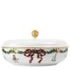 Royal Copenhagen Stjerneriflet Jul Lokkefat 21cm 2 Royal Copenhagen Stjerneriflet Jul Lokkefat 21cm -Villeroy & Boch Butikk 1064783 star fluted christmas bowl with lid 2 300dpi 1