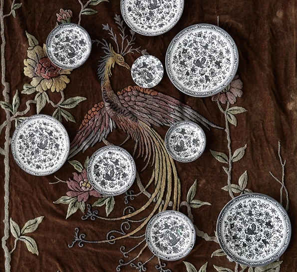 Burleigh Black Regal Peacock Tallerken 25 Cm 4 Burleigh Black Regal Peacock Tallerken 25 Cm - Bilde 2