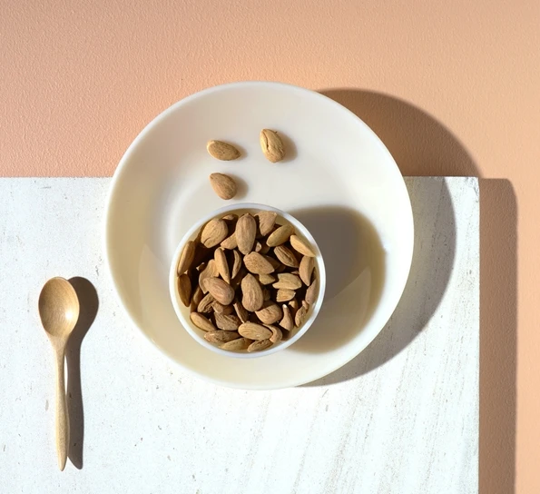 Lucie Kaas Milk Asjett 20,5 Cm Vanilje 4 Lucie Kaas Milk Asjett 20,5 Cm Vanilje - Bilde 2