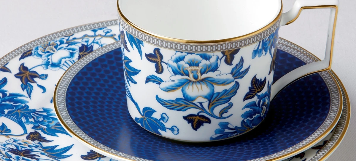 Wedgwood Hibiscus Tallerken Flat Floral 27 Cm 5 Wedgwood Hibiscus Tallerken Flat Floral 27 Cm - Bilde 3