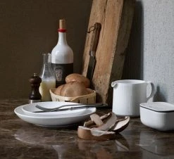 Royal Copenhagen Hvit Riflet Dyp Tallerken Uten Kant 25cm 5 Royal Copenhagen Hvit Riflet Dyp Tallerken Uten Kant 25cm -Villeroy & Boch Butikk mini20moment white20fluted20modern20plates