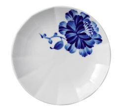 Royal Copenhagen Blomst Asjett 15 Cm Kamelia