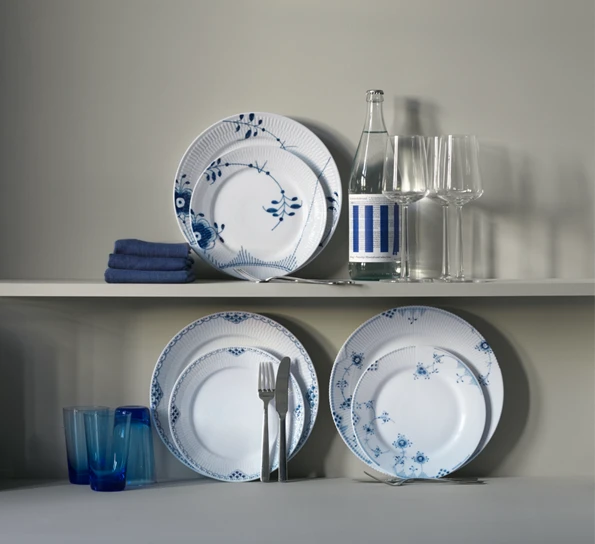 Royal Copenhagen Blå Mega Riflet Tallerken 22 Cm Dekor 2 2-pk 4 Royal Copenhagen Blå Mega Riflet Tallerken 22 Cm Dekor 2 2-pk - Bilde 2