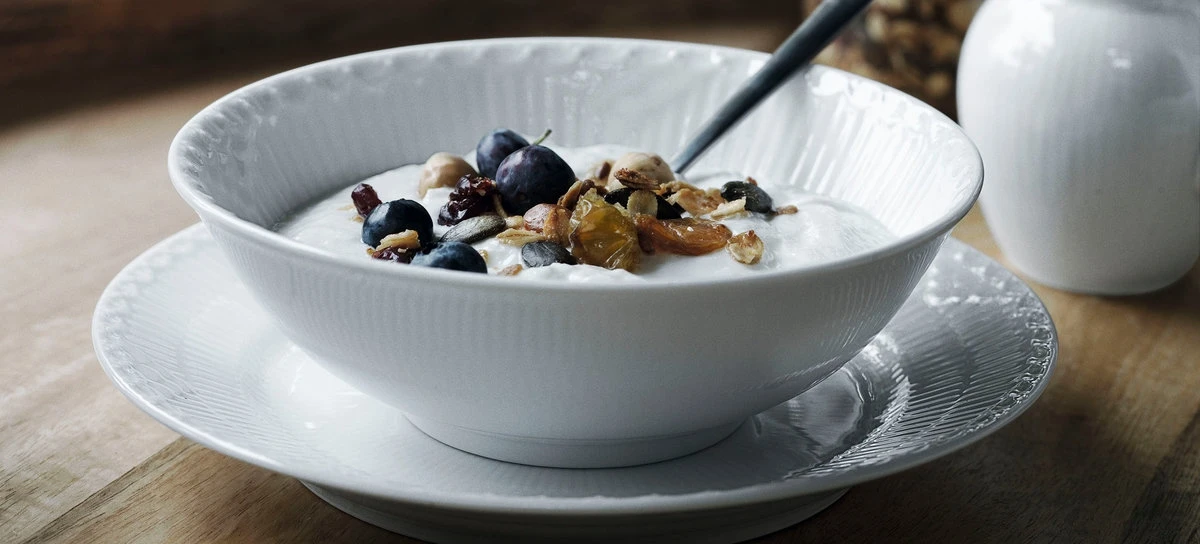 Royal Copenhagen Hvit Halvblonde Asjett 19 Cm 5 Royal Copenhagen Hvit Halvblonde Asjett 19 Cm - Bilde 3